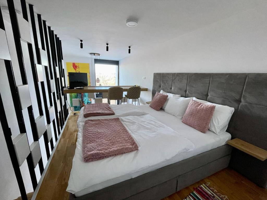 Bjelasnica Tuzlaks Apartment -Sauna-Free Parking מראה חיצוני תמונה